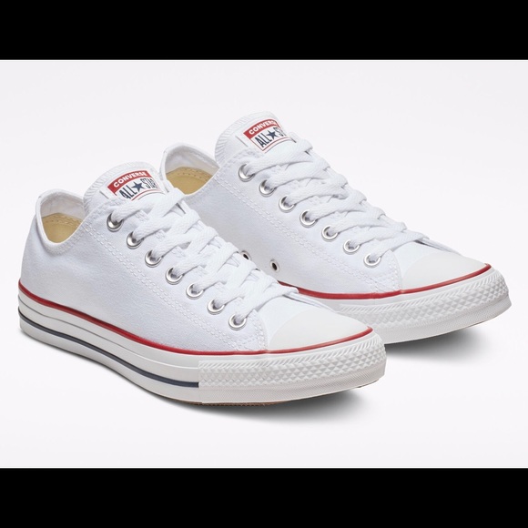 ❌SOLD❌Chuck Taylor All Stars low tops white - Picture 2 of 8